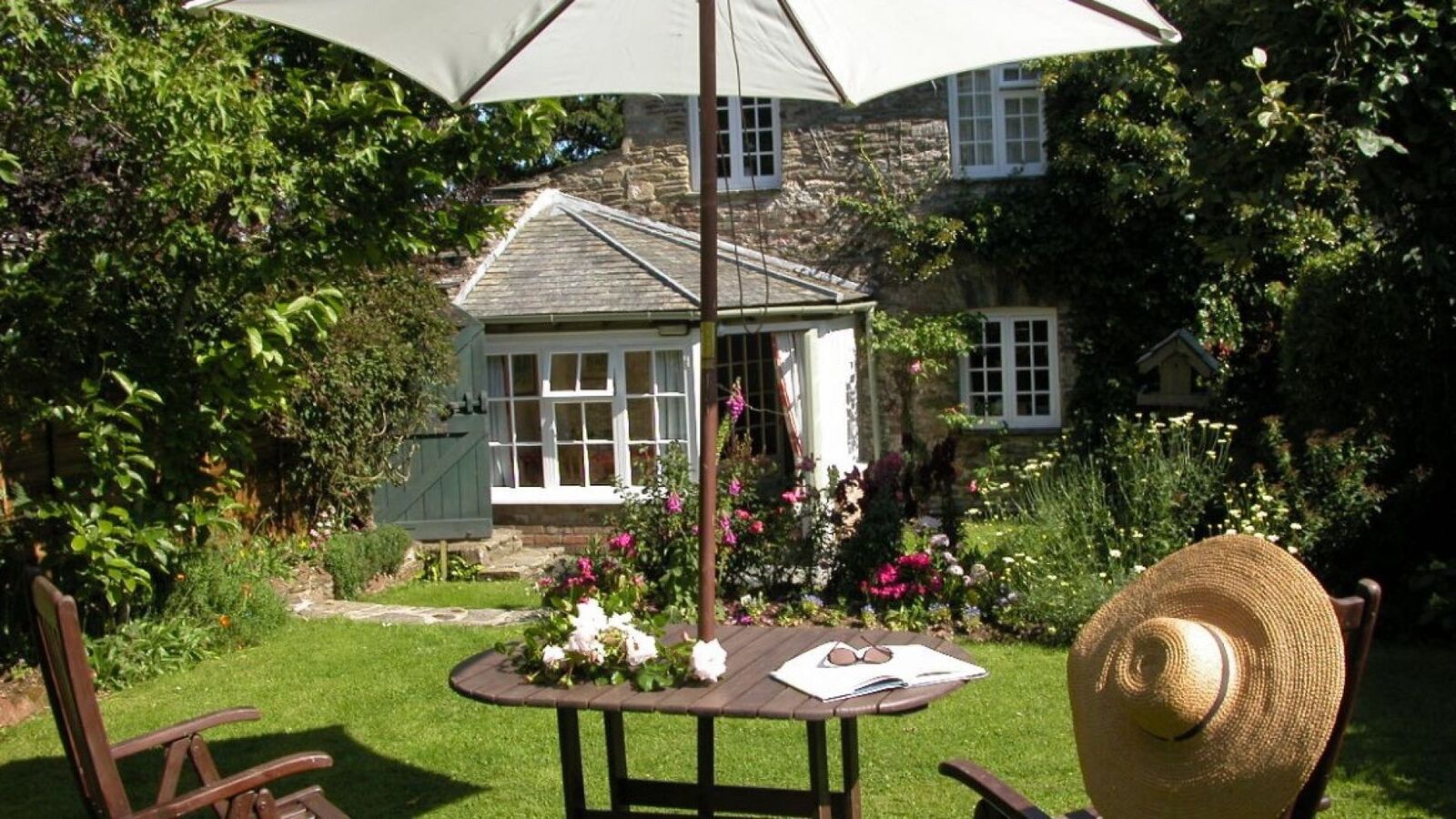 Hollyhock Cottage, Duloe