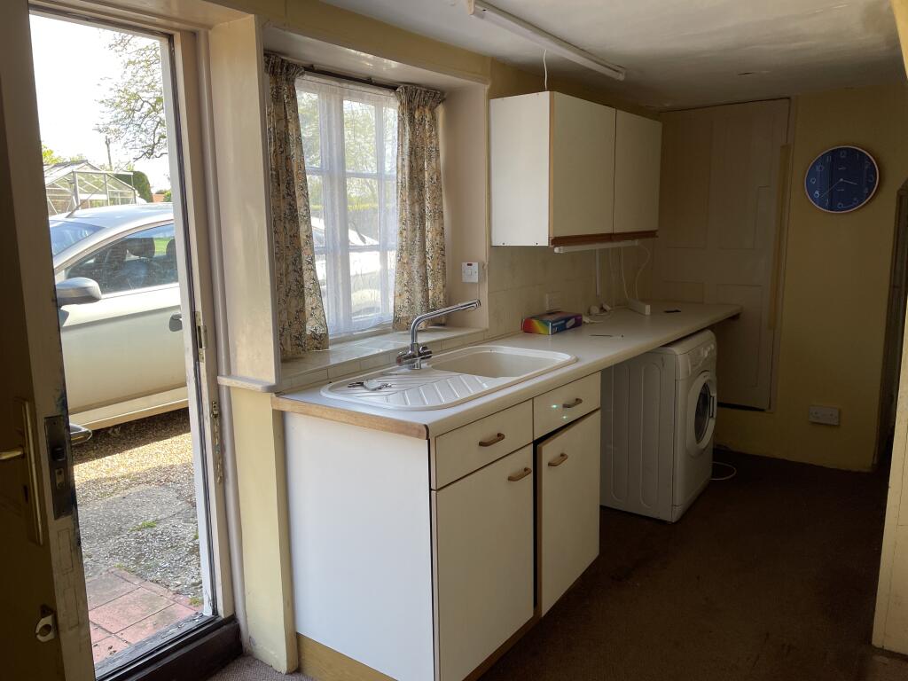 Wareham House period cottage for sale, Stibbard, Norfolk, interior view 8